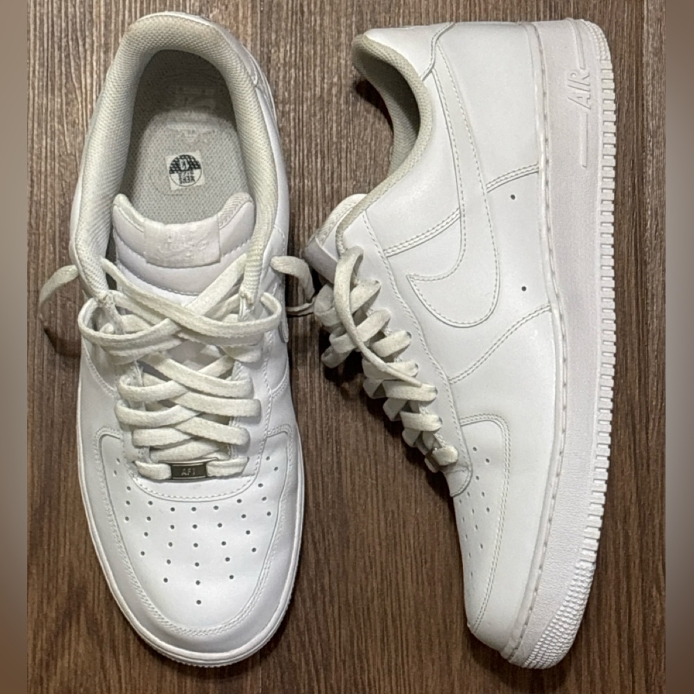 Nike Air Force 1 ‘07 Triple White Size 13 CW2288-111 Low Top Sneakers